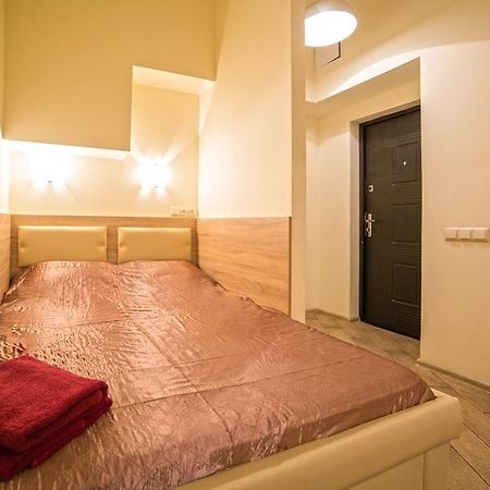 לבוב Apartment On Rappoporta 7A-4 מראה חיצוני תמונה